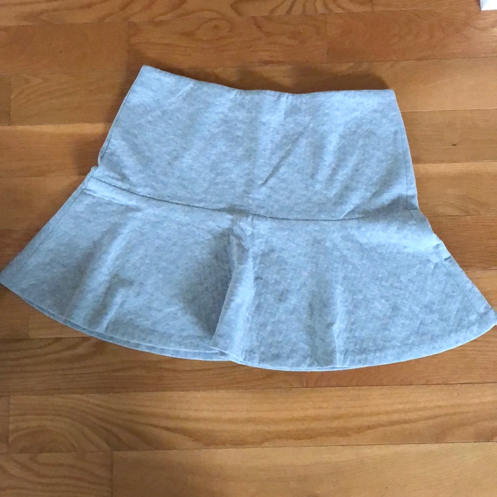 Grey skirt